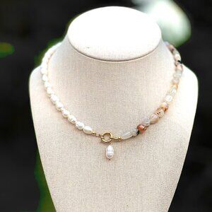 Natural Freshwater Pearl and Agate Necklace